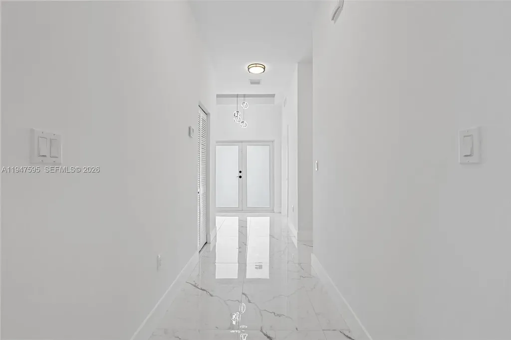 2861 NW 8th Court Fort Lauderdale FL 33311