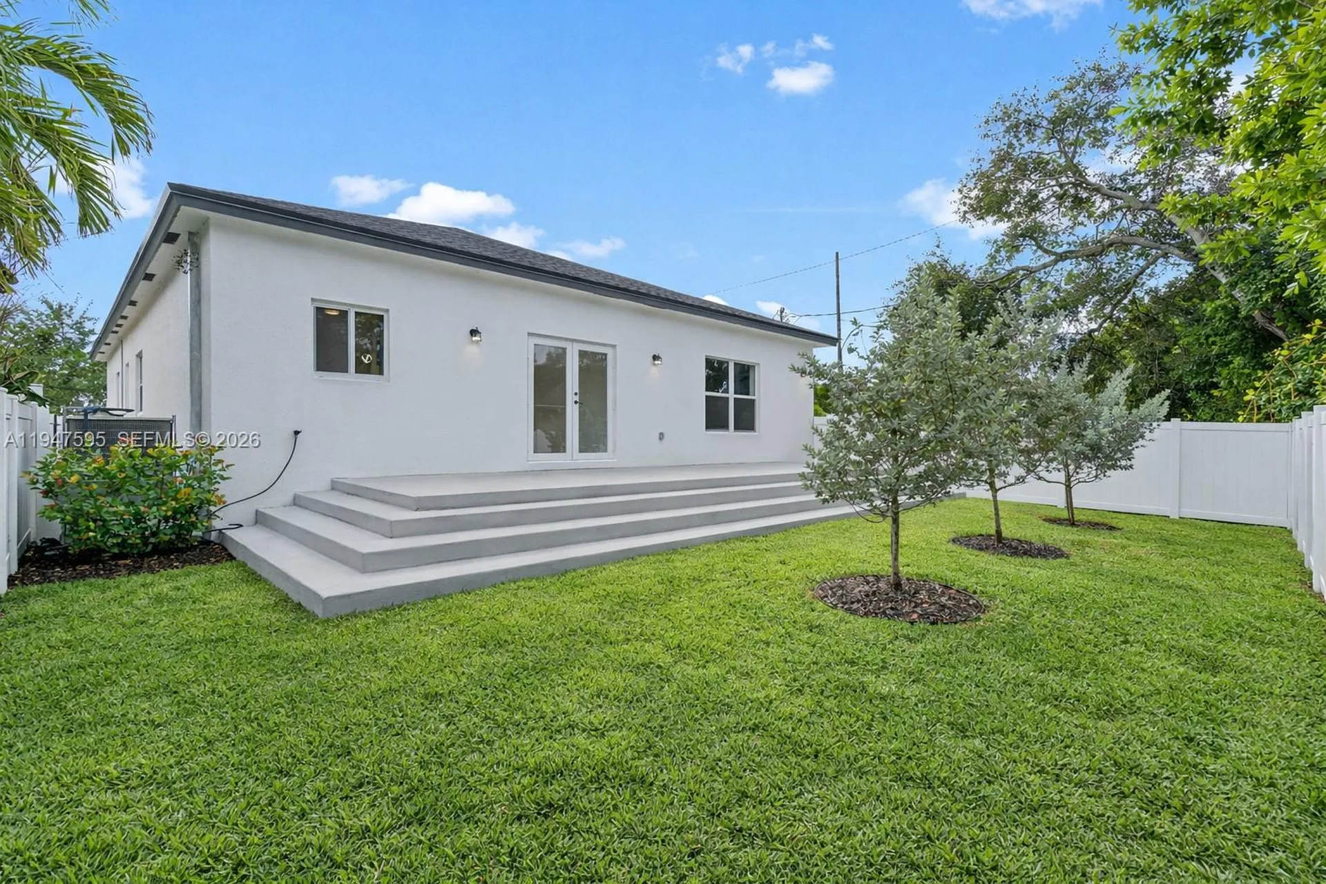 2861 NW 8th Court Fort Lauderdale FL 33311