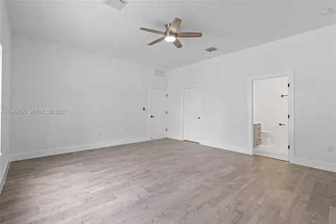 2861 NW 8th Court Fort Lauderdale FL 33311