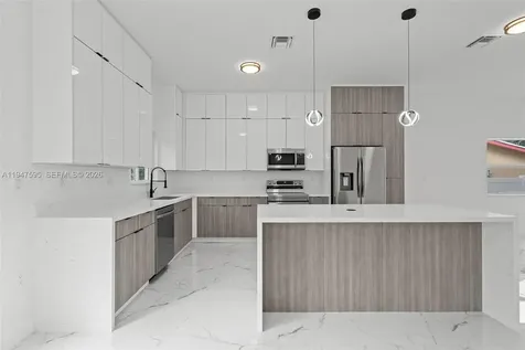 2861 NW 8th Court Fort Lauderdale FL 33311