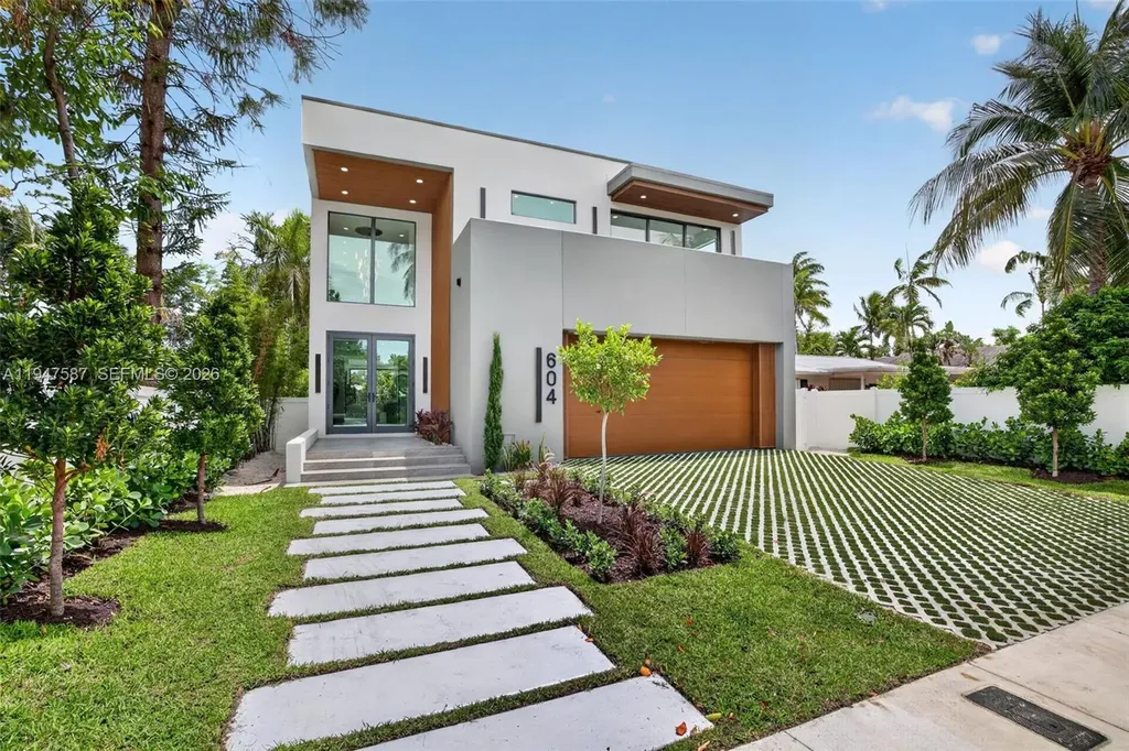 604 SW 7th Street Fort Lauderdale FL 33315