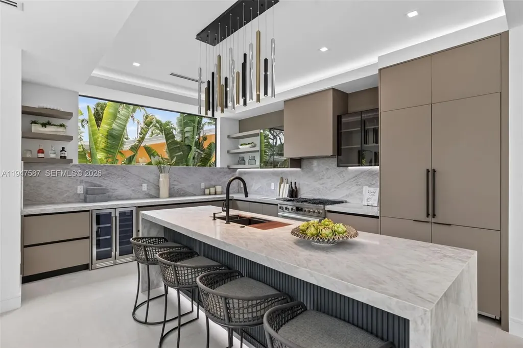604 SW 7th Street Fort Lauderdale FL 33315