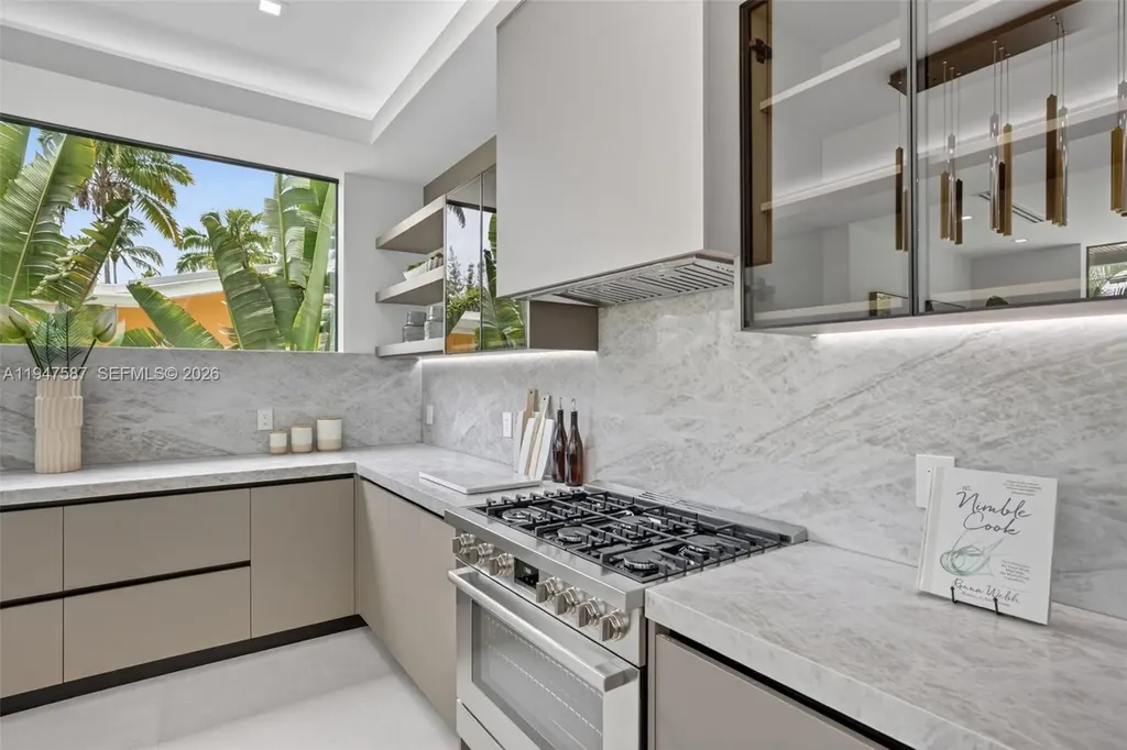 604 SW 7th Street Fort Lauderdale FL 33315