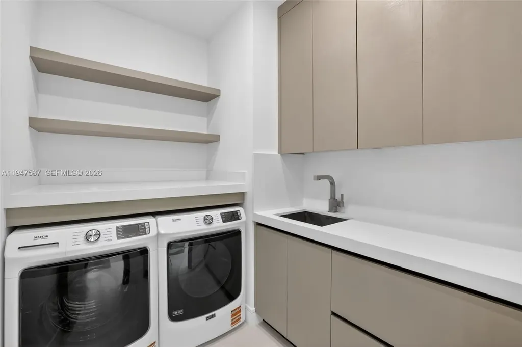 604 SW 7th Street Fort Lauderdale FL 33315