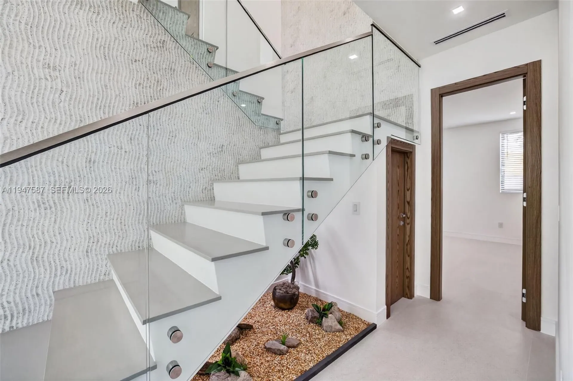 604 SW 7th Street Fort Lauderdale FL 33315