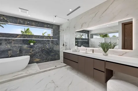 604 SW 7th Street Fort Lauderdale FL 33315