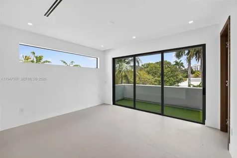 604 SW 7th Street Fort Lauderdale FL 33315