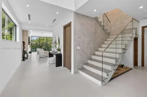 604 SW 7th Street Fort Lauderdale FL 33315
