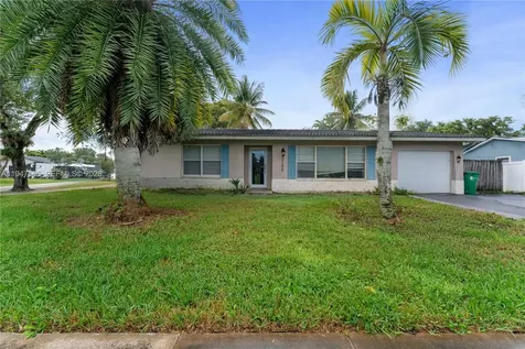 10100 SW 50th Court Cooper City FL 33328