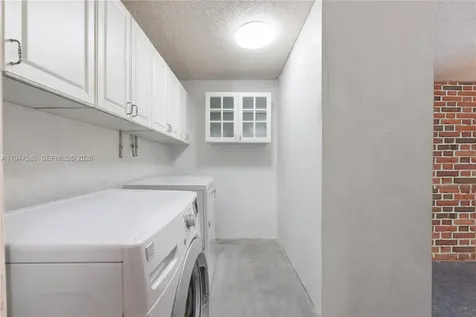 10100 SW 50th Court Cooper City FL 33328