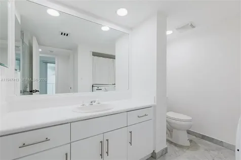 16485 Collins Avenue Sunny Isles Beach FL 33160