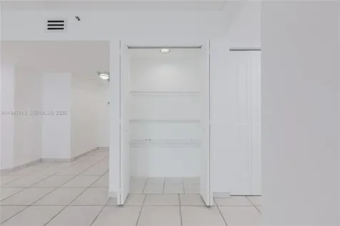 16485 Collins Avenue Sunny Isles Beach FL 33160