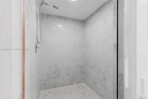 16485 Collins Avenue Sunny Isles Beach FL 33160