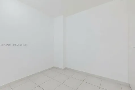 16485 Collins Avenue Sunny Isles Beach FL 33160