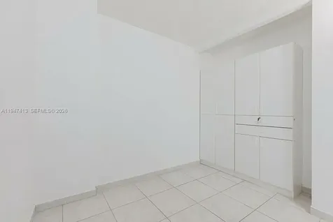 16485 Collins Avenue Sunny Isles Beach FL 33160