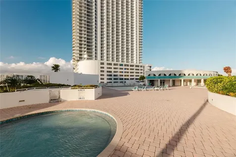16485 Collins Avenue Sunny Isles Beach FL 33160