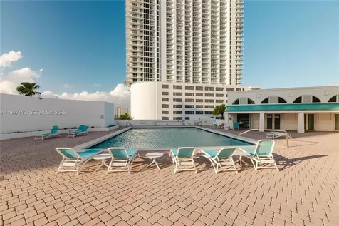 16485 Collins Avenue Sunny Isles Beach FL 33160
