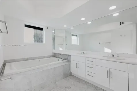 16485 Collins Avenue Sunny Isles Beach FL 33160