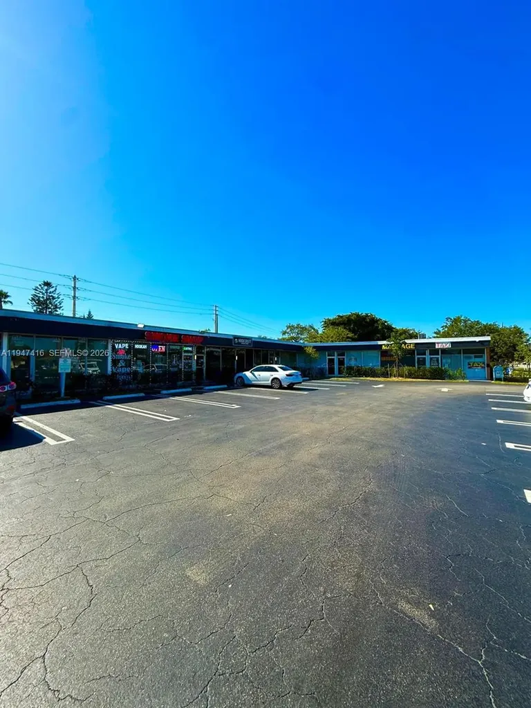 100 SW 15th Street Pompano Beach FL 33060