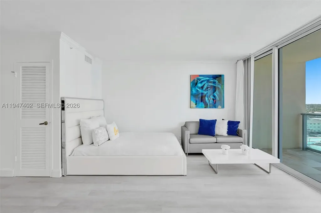 2501 S Ocean Drive Hollywood FL 33019
