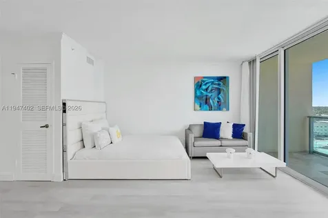 2501 S Ocean Drive Hollywood FL 33019