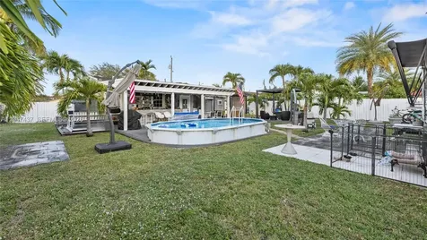 117 SW 6th Street Hallandale Beach FL 33009