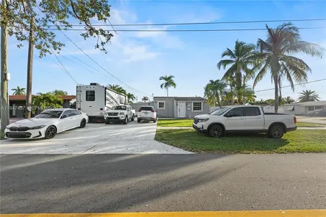 117 SW 6th Street Hallandale Beach FL 33009