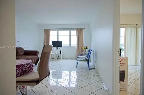 2309 Park Lane Hollywood FL 33021