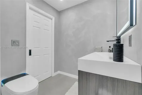 1405 SW 4th Terrace Pompano Beach FL 33060