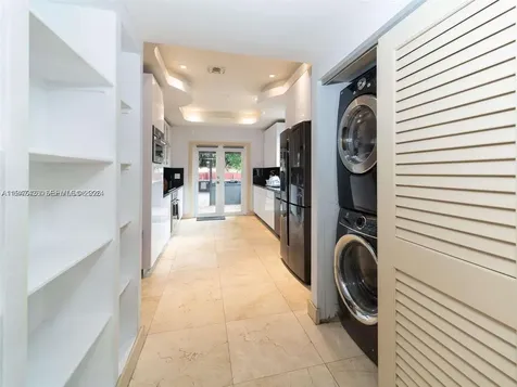 1606 Wiley Street Hollywood FL 33020