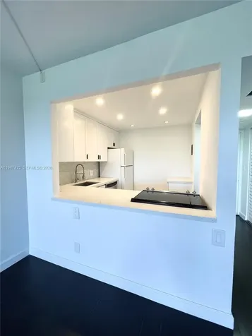 20335 W Country Club Drive Aventura FL 33180
