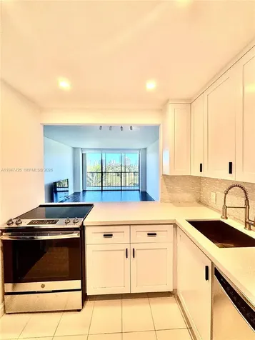 20335 W Country Club Drive Aventura FL 33180