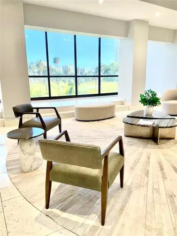 20335 W Country Club Drive Aventura FL 33180