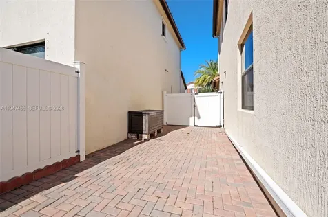 9088 SW 35th Street Miramar FL 33025