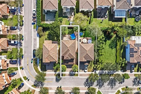 9088 SW 35th Street Miramar FL 33025