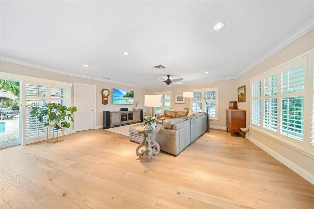 1380 SW 5th Court Boca Raton FL 33432