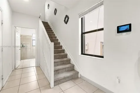 77 NE 37th Place Homestead FL 33033
