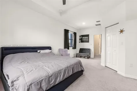 77 NE 37th Place Homestead FL 33033