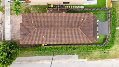 77 NE 37th Place Homestead FL 33033