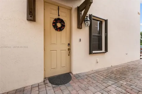 77 NE 37th Place Homestead FL 33033