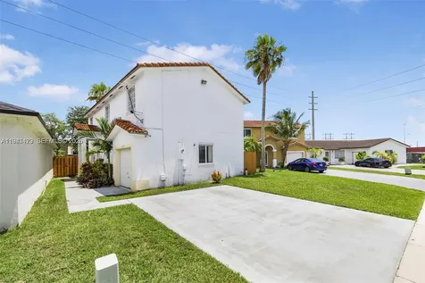 13723 SW 160th Terrace Miami FL 33177