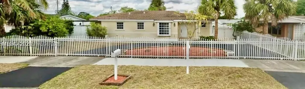 4331 NW 185th Street Miami Gardens FL 33055