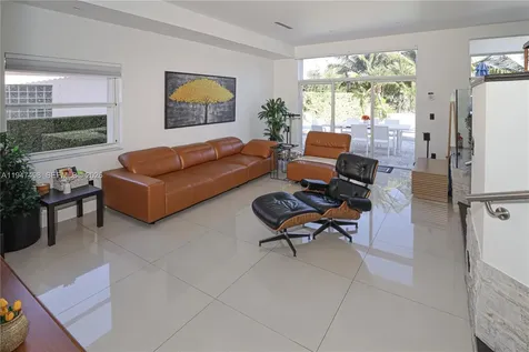 5901 NW 110th Court Doral FL 33178