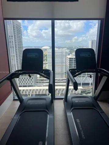 11 NE 6 Street Miami FL 33132
