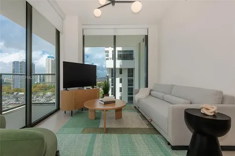 11 NE 6 Street Miami FL 33132