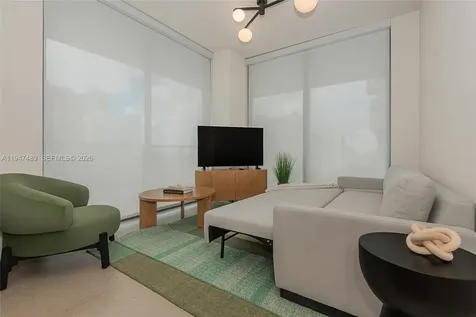 11 NE 6 Street Miami FL 33132