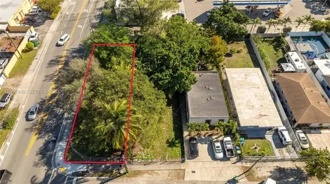 2226 NW 46th Street Miami FL 33142