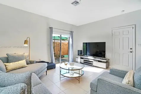 1526 SW 29th Street Fort Lauderdale FL 33315