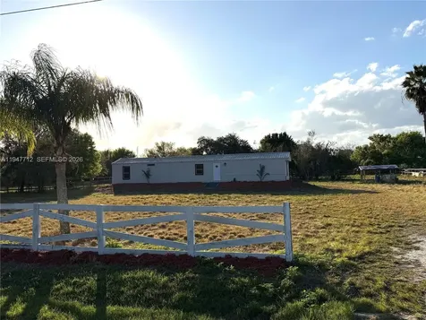 530 N Datil Street Clewiston FL 33440
