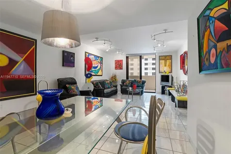 1623 Collins Avenue Miami Beach FL 33139